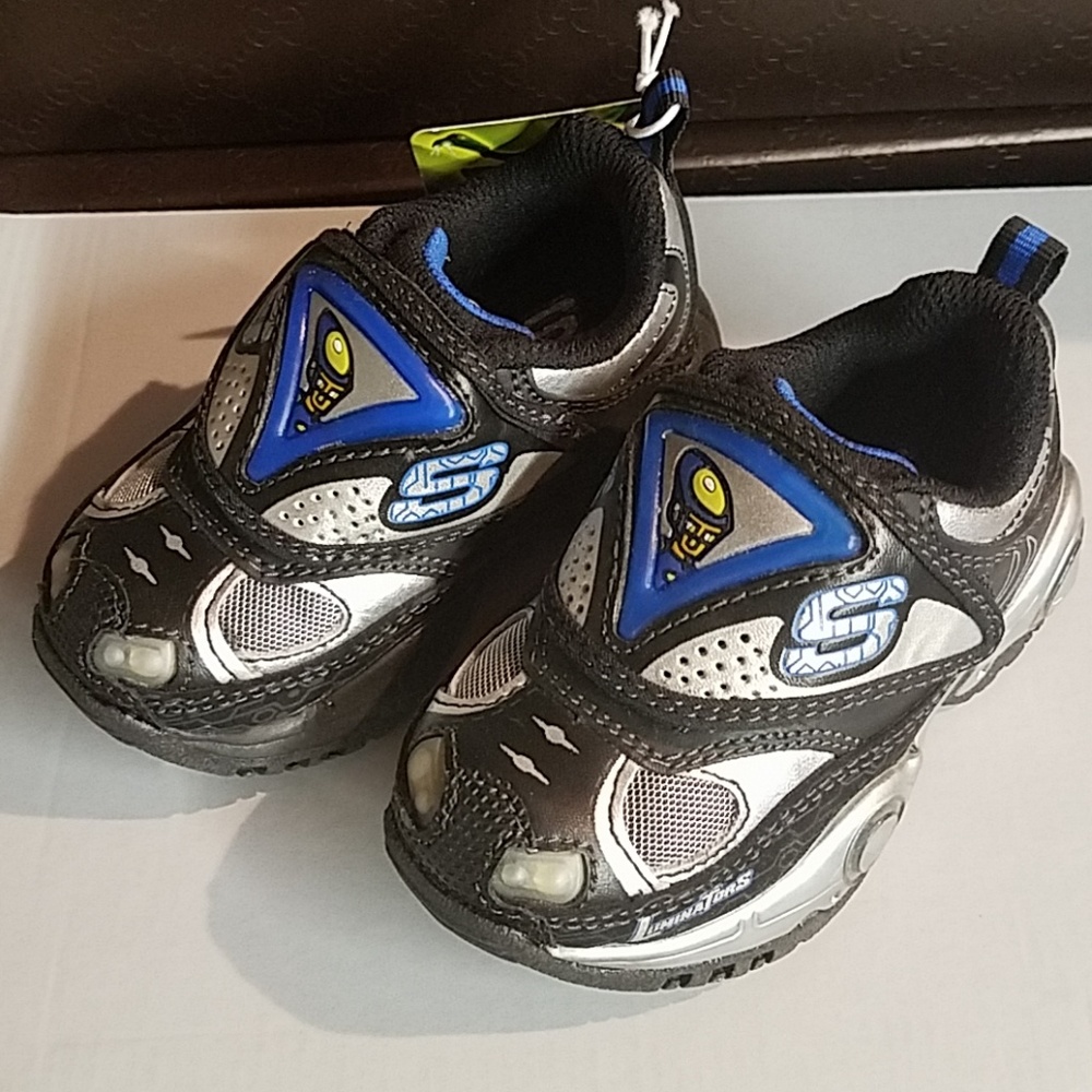 New Skechers Luminators Black Silver Blue